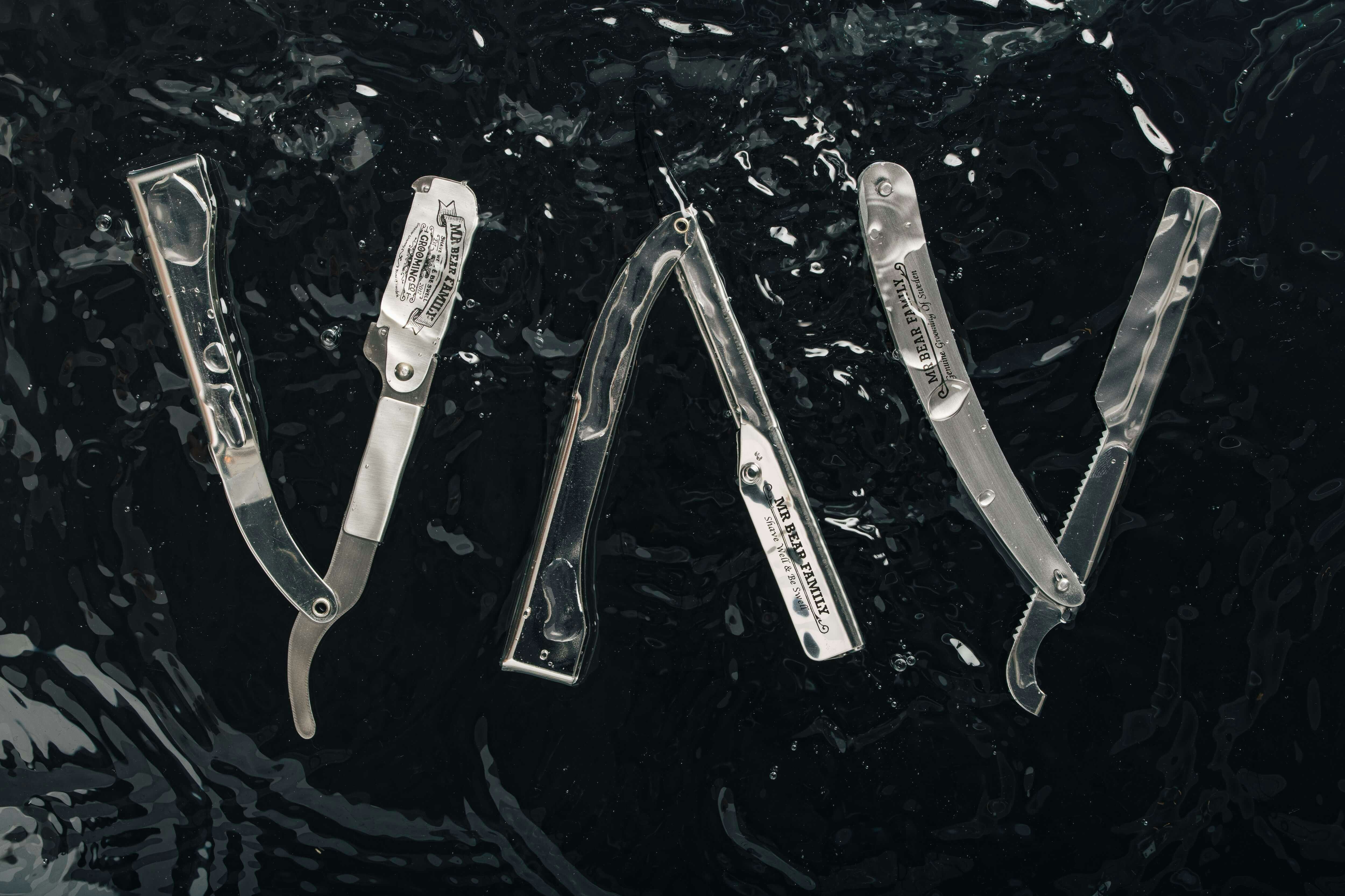 Razor trio hemsida